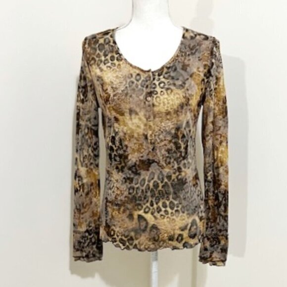 Sno Skins Long Sleeve Pullover Animal Print Henley Top Size S - Picture 1 of 5